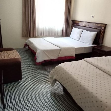 Lucy Guest House Adis Abeba Exterior foto